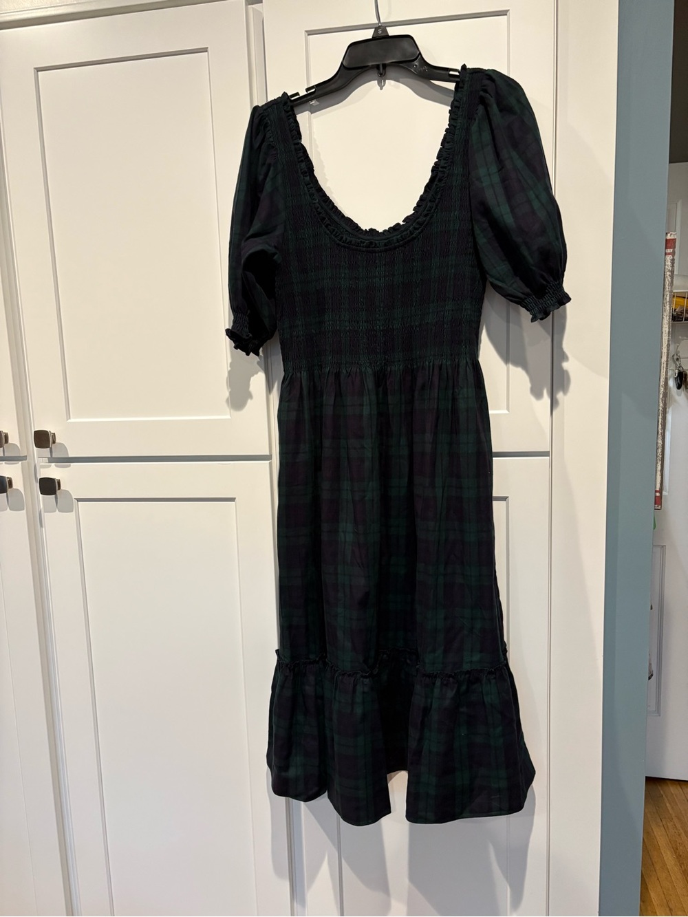 Hill House Nap Dress in  Navy & Dark Green Tartan